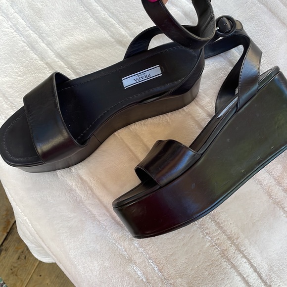 Prada platform sandals 39 1/2 - Picture 2 of 6